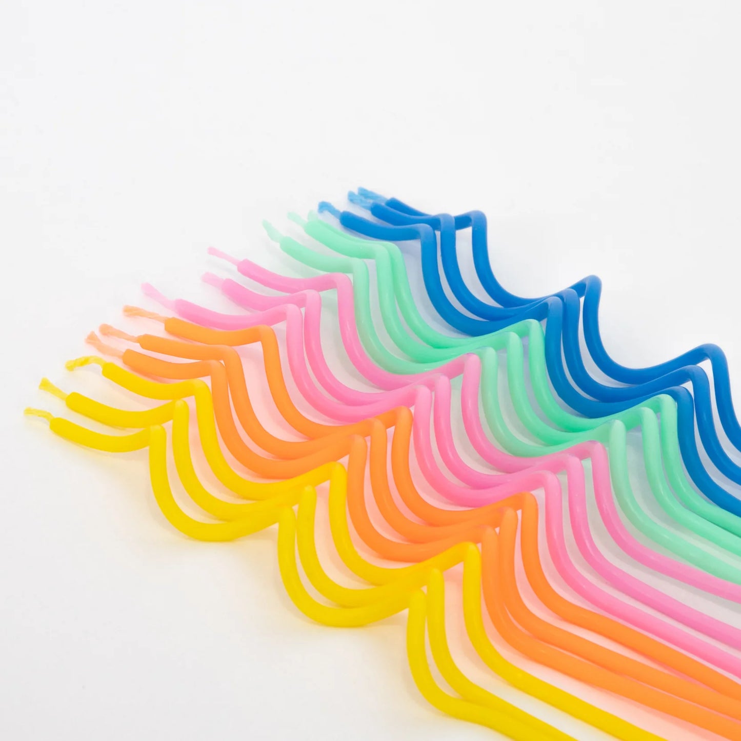 dortové svíčky — multicolor — spirálové