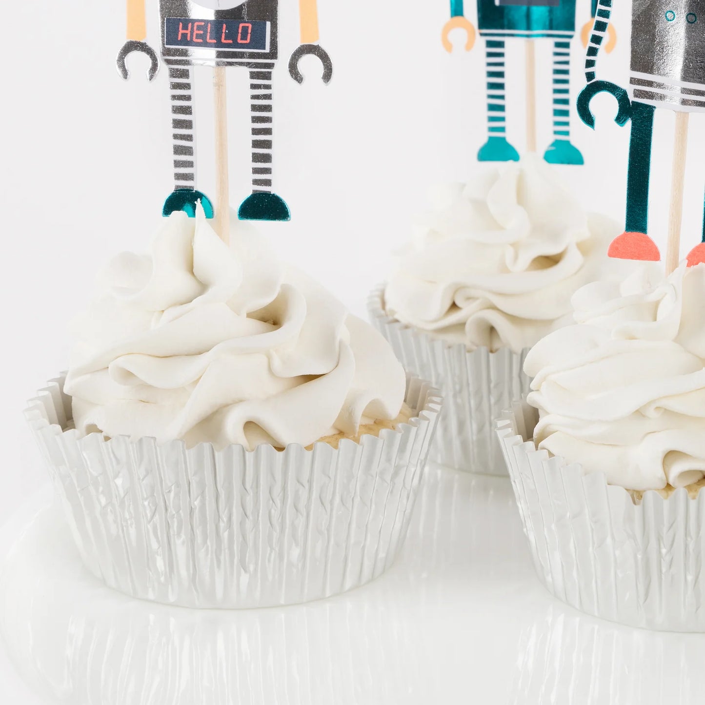 sada dekorací na vesmírné cupcakes — robots