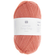 essentials fine fine merino — 100% merino vlna — 50 g — 200 m
