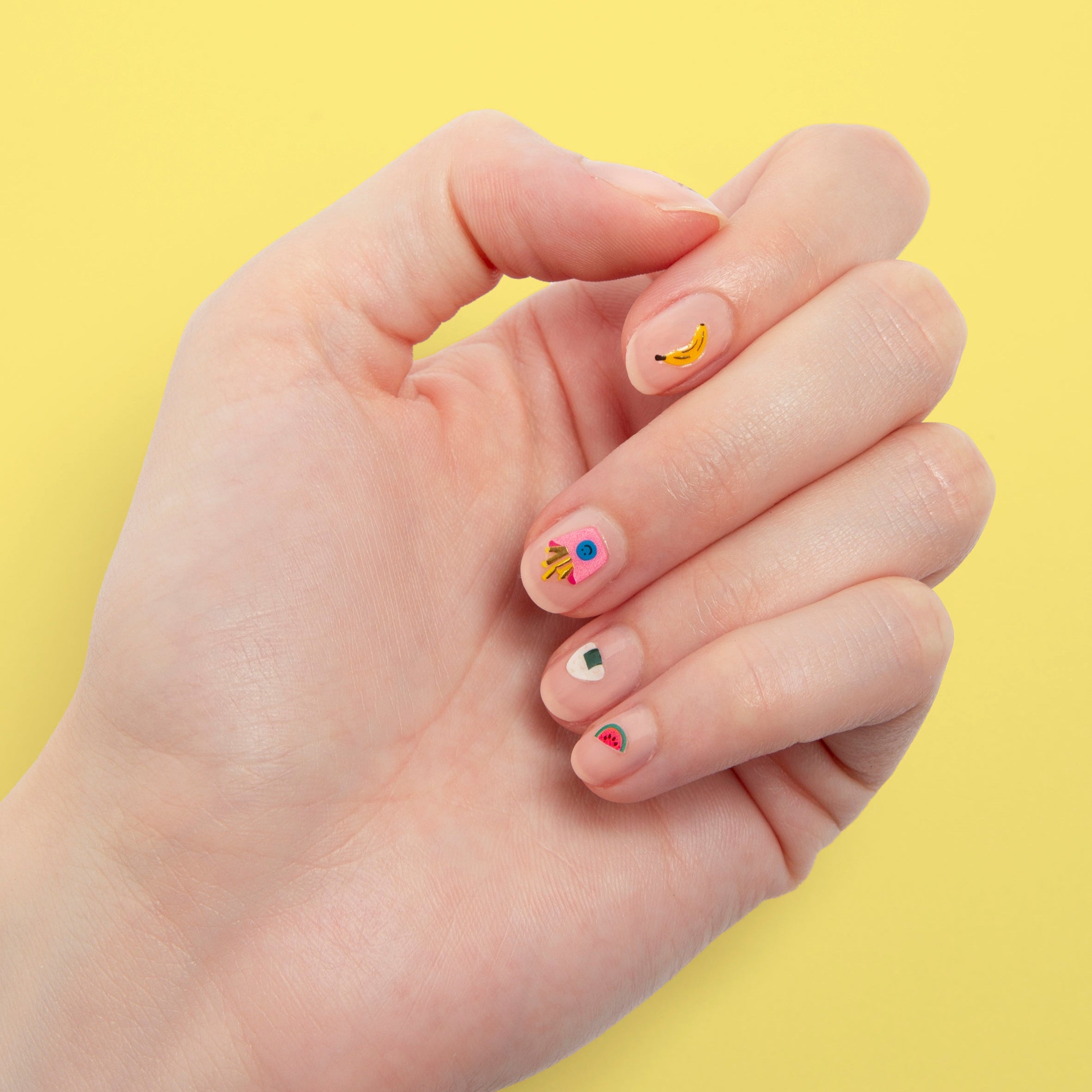 NAIL09_YUMMY_samolepkynanehty_5.jpg