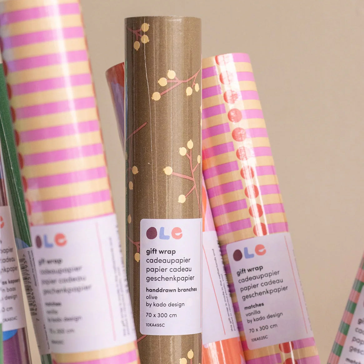 balicí papír Handdrawn Branches – Olive Green