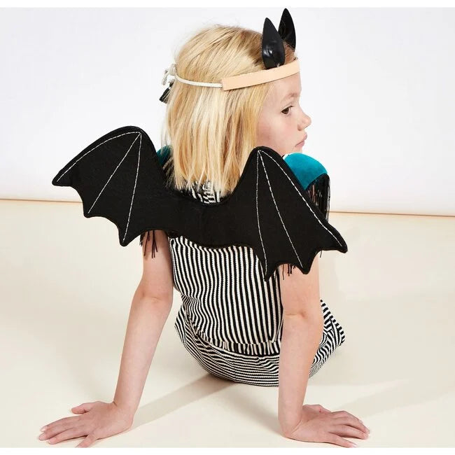 kostým — bat dress — netopýr