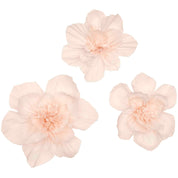 květy z krepového papíru — soft peach — 3 ks