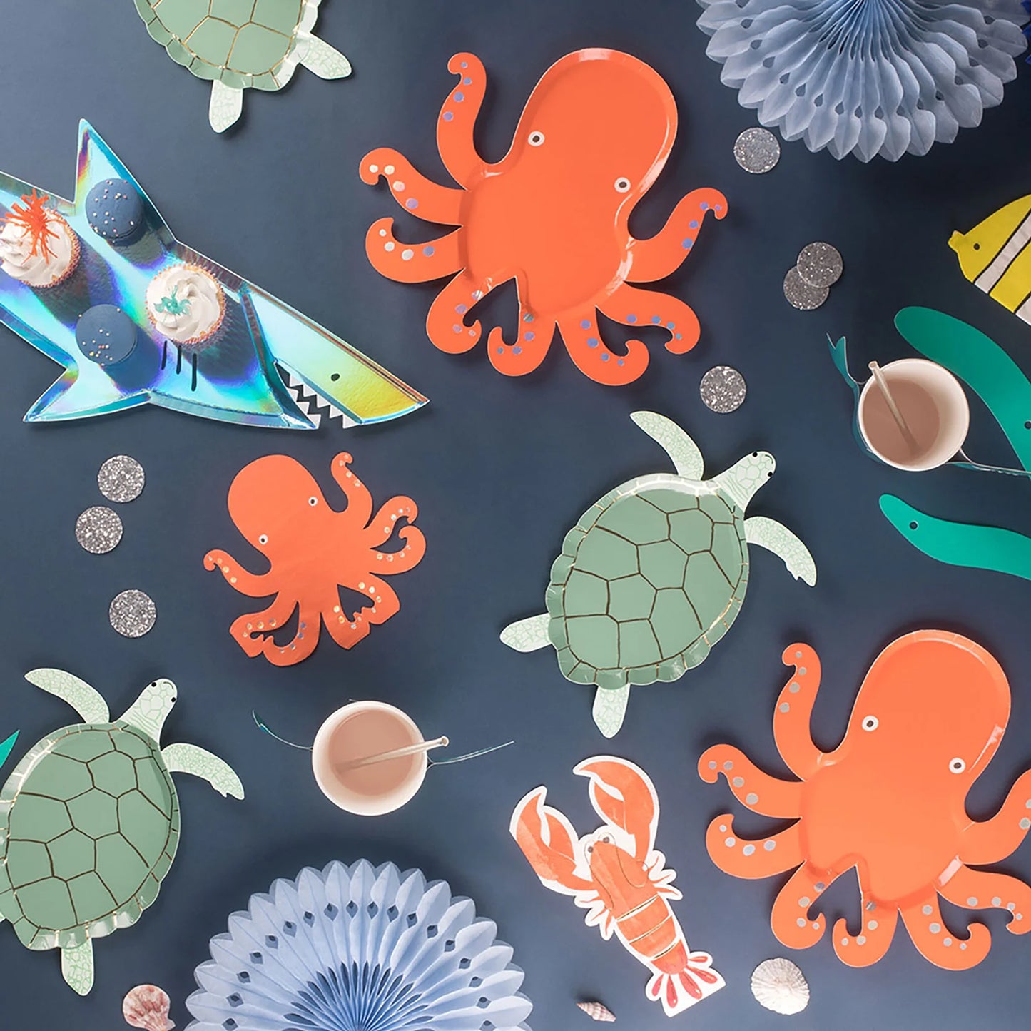 papírové talíře — octopus